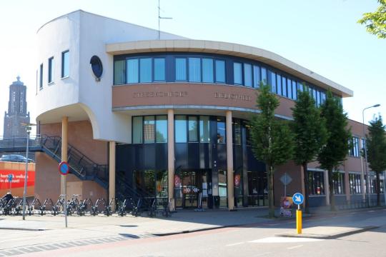 Inloopmiddagen voor examenkandidaten bij Bibliocenter
