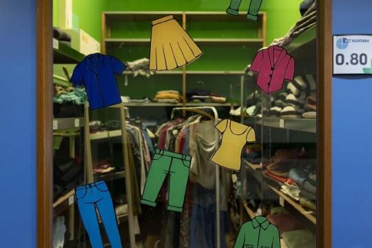 Opening Walk In Closet: gratis kleding