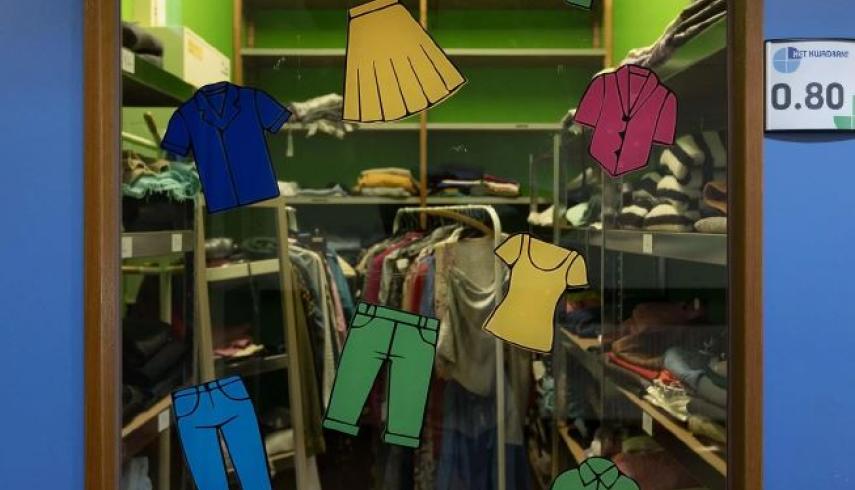 Opening Walk In Closet: gratis kleding