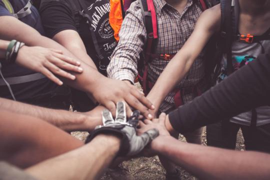 Online ouderavond: 'Pubers, als dat maar goed gaat'