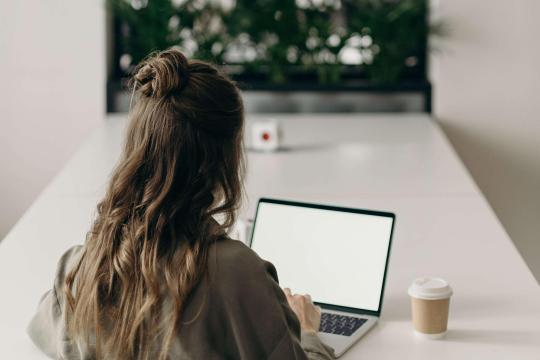Webinar 'Pubers als dat maar goed gaat'